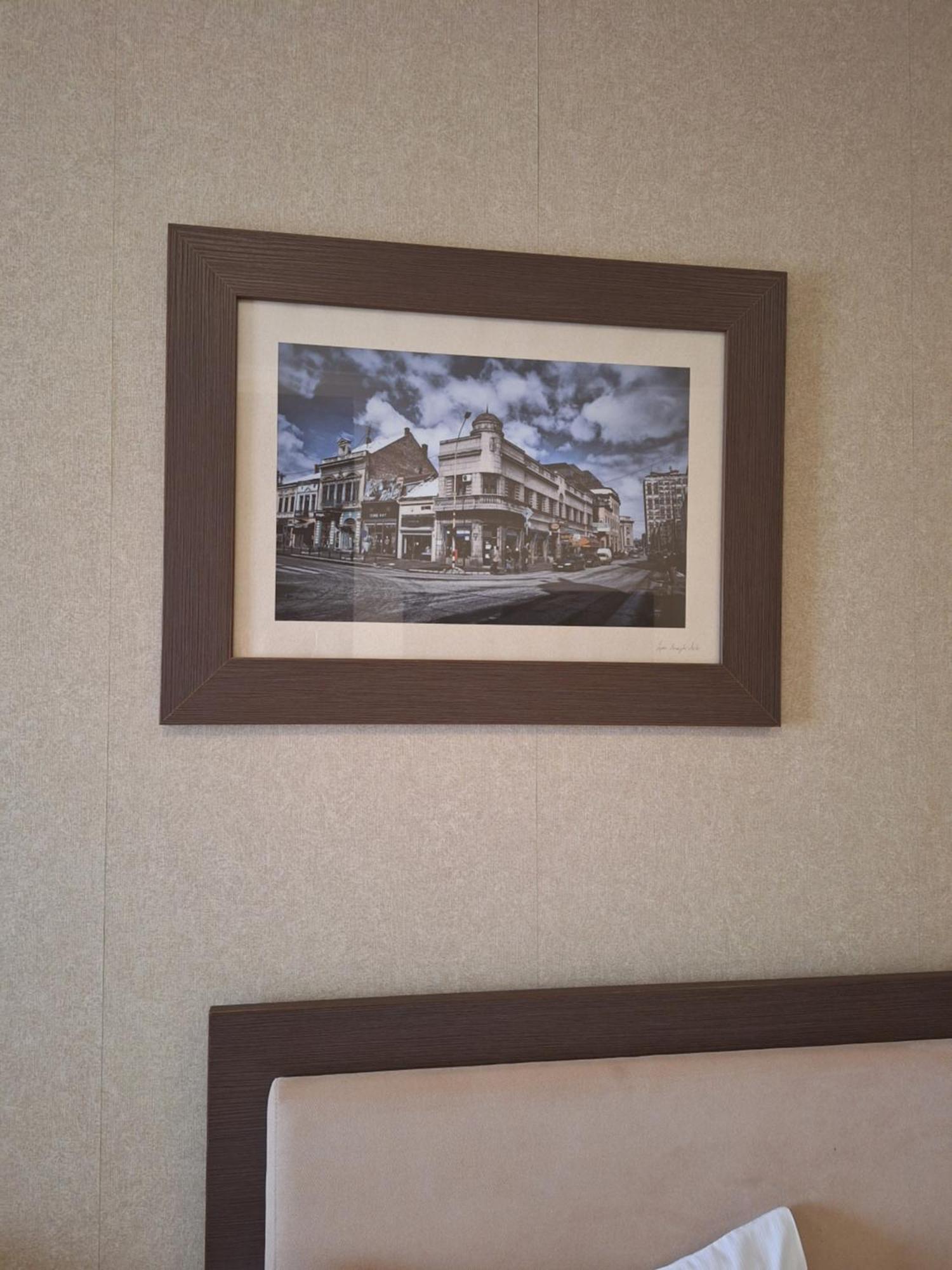 Garni Hotel Ema Kragujevac Esterno foto